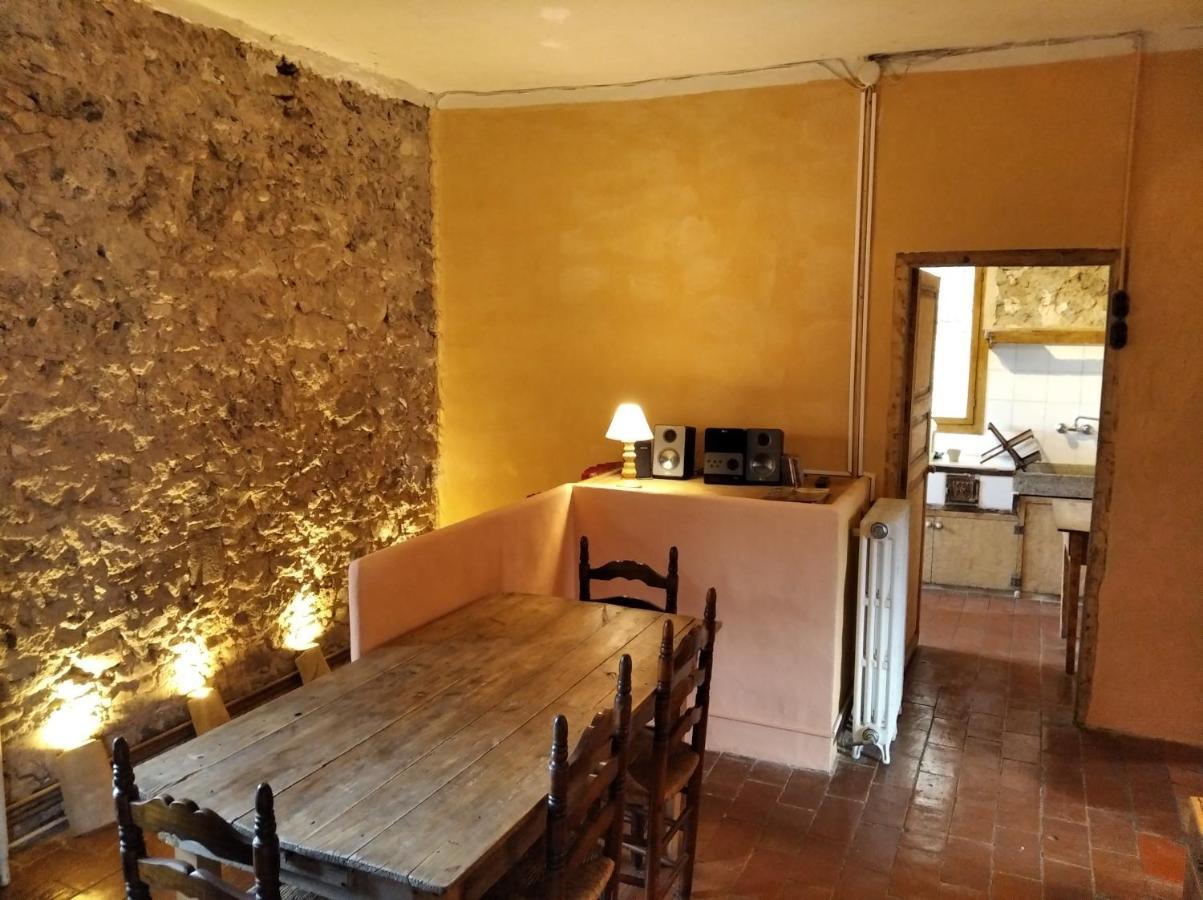 Appartamento Ca La Iaia Veva Sant Joan les Fonts Esterno foto