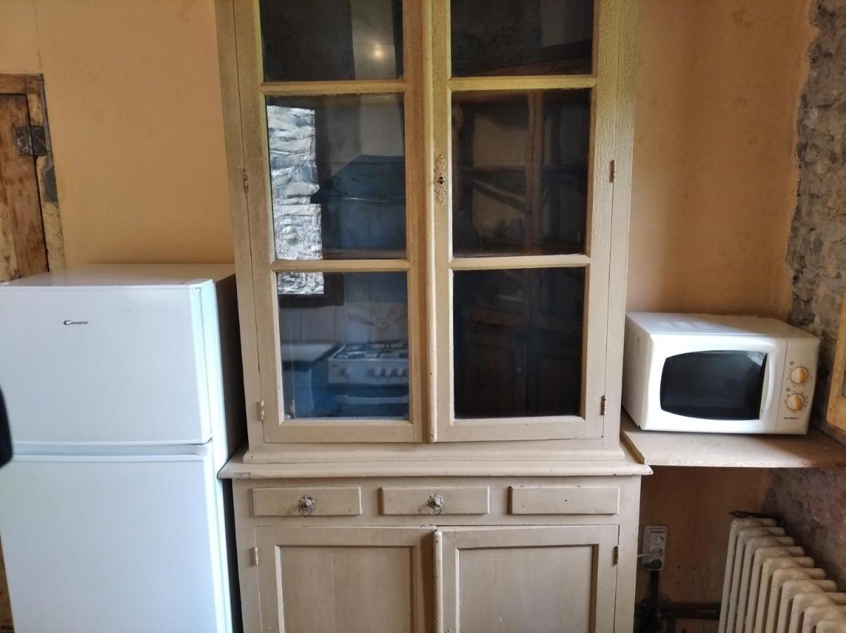 Appartamento Ca La Iaia Veva Sant Joan les Fonts Esterno foto
