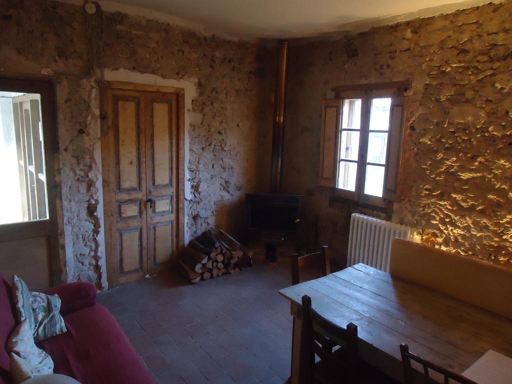 Appartamento Ca La Iaia Veva Sant Joan les Fonts Esterno foto